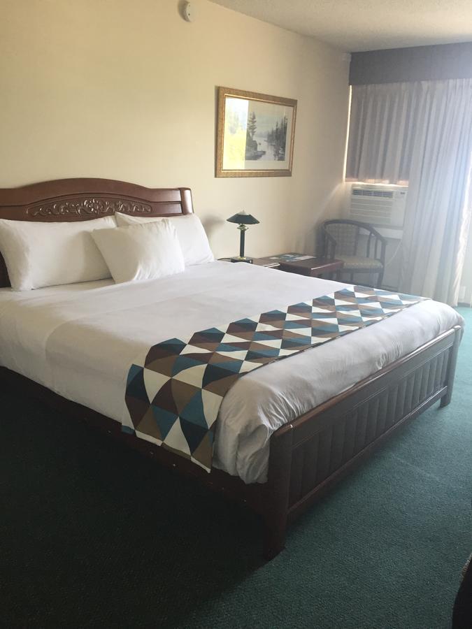 Spring Villa Hotel Harrison Hot Springs Eksteriør billede